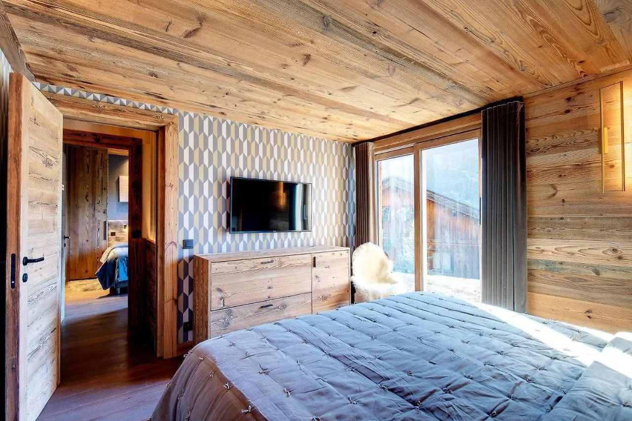 Chalet Menor - Hometown Experience Meribel Guest house