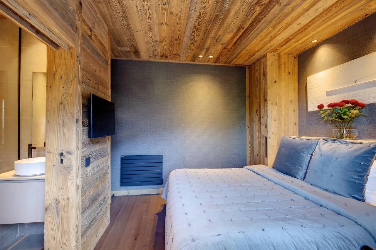 Chalet Menor - Hometown Experience Meribel 0*,  France